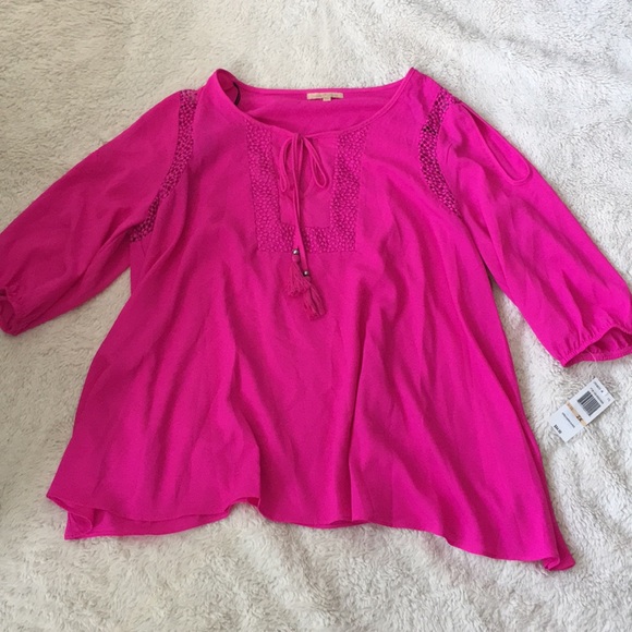 Gibson Latimer Tops - NWT GIBSON LATIMER Pink Top